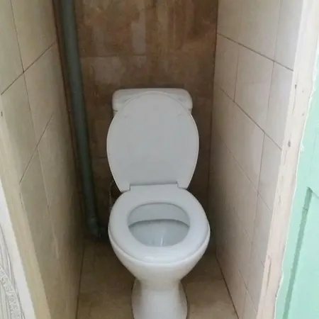 Двухместных Номер Р-Н Ж-Д Вокзала Apartment *